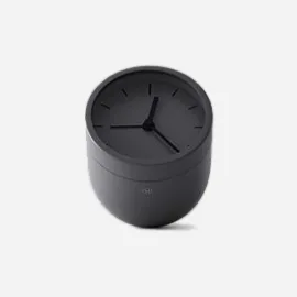 Simple Black Clock - 世界杯比赛结果